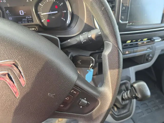 Citroën Jumpy 2.0 BlueHDI L2 H1 2021 Diesel 24