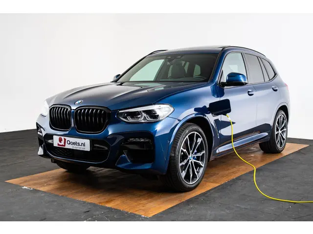 BMW X3 xDrive30e High Executive 2020 Hybride Benzine 32