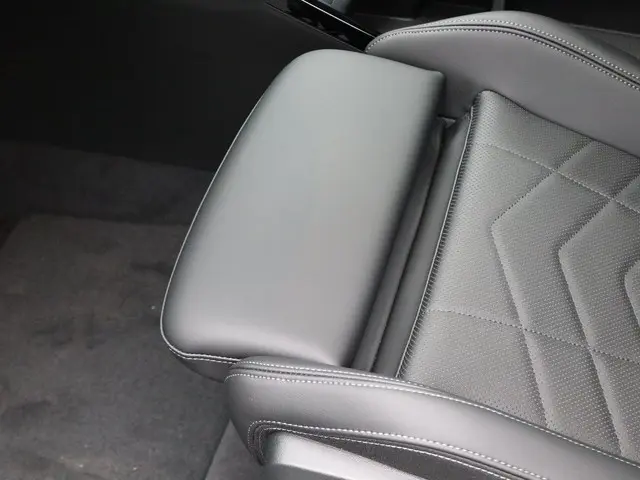 BMW iX1 eDrive20 2025 Elektrisch 23