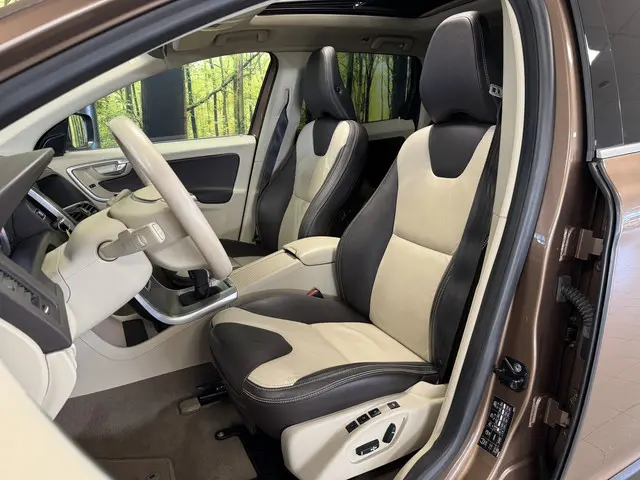 Volvo XC60 3.0 T6 AWD Summum 2012 Benzine 9