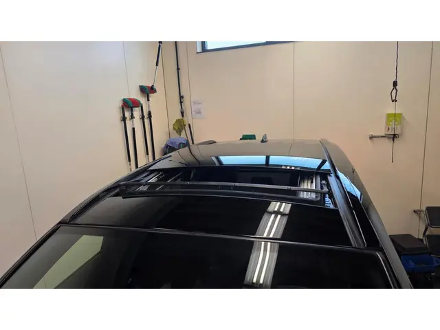 Toyota RAV4 2.5 Hybrid Bi-Tone 2020 Hybride Benzine 21