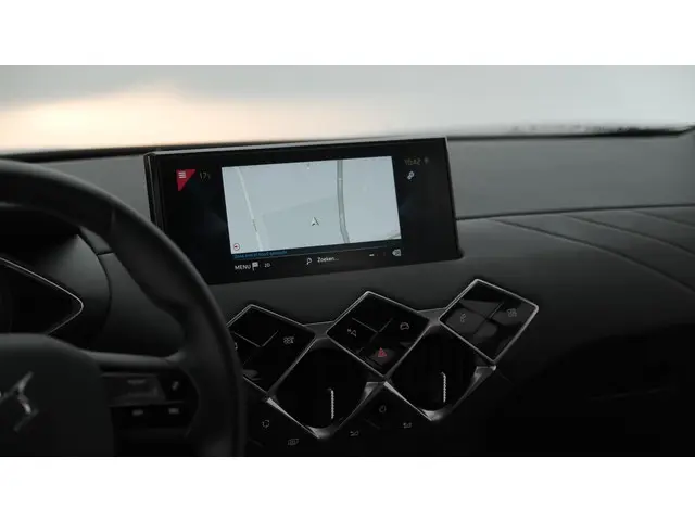 DS DS 3 Crossback PureTech 100 Montmartre 2022 Benzine 41