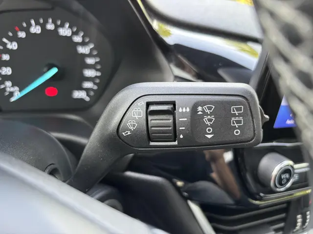 Ford Fiesta 1.0 EcoBoost Titanium 2020 Benzine 24