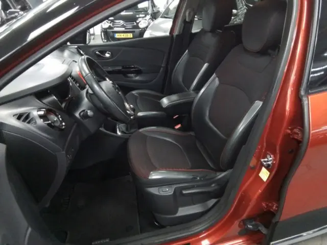 Renault Captur 0.9 TCe Xmod 2016 Benzine 13