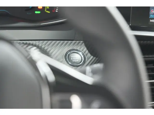 Peugeot e-208 EV Allure 50 kWh 2024 Elektrisch 36