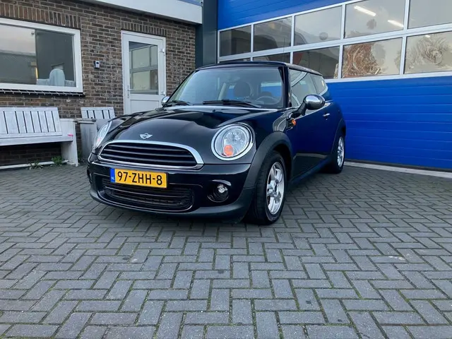 MINI One Mini 1.6 Business Line 2012 Benzine