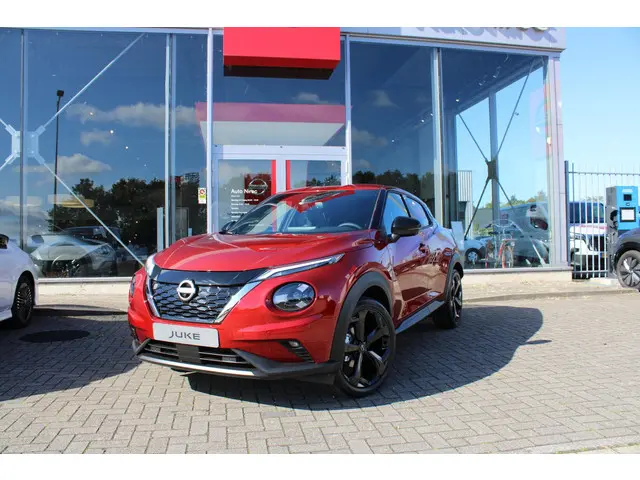 Nissan Juke 1.6 Hybrid Tekna 2026 Benzine 2