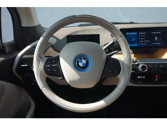 BMW i3 S 2018 Elektrisch 11