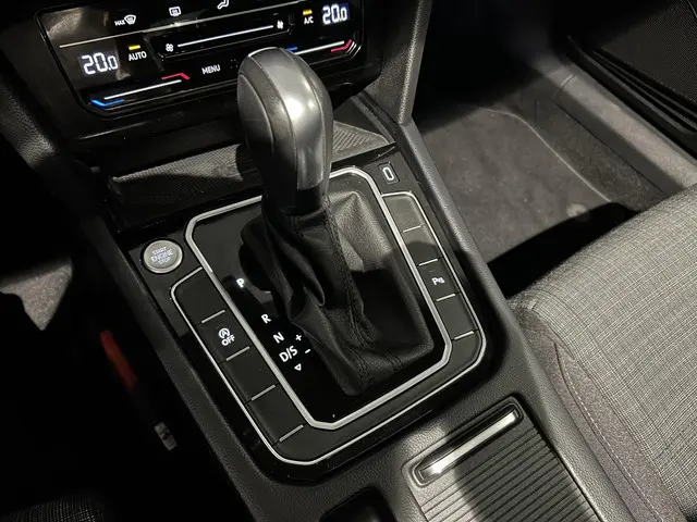 Volkswagen Passat 1.5 TSI Business 2021 Benzine 21