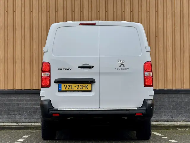 Peugeot Expert 1.5 BlueHDI 100 S&S L3 2023 Diesel 7