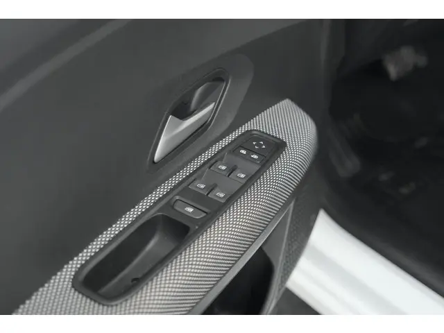 Dacia Sandero TCe 90 CVT Expression 2024 Benzine 19