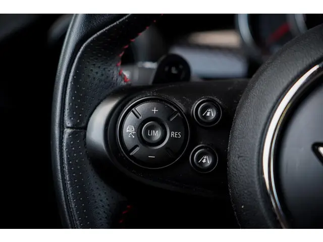 MINI Cooper Mini 2.0 John Works 2015 Benzine 29