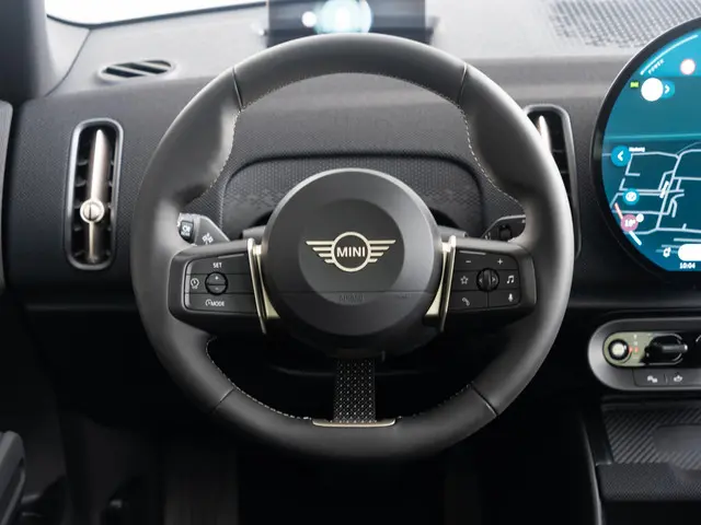 MINI Countryman C 2025 Benzine 8