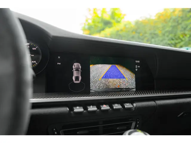 Porsche 911 4.0 GT3 2022 Benzine 16