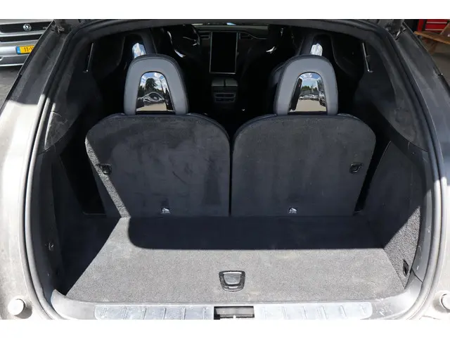 Tesla Model X 90D Base 6p. 2017 Elektrisch 17