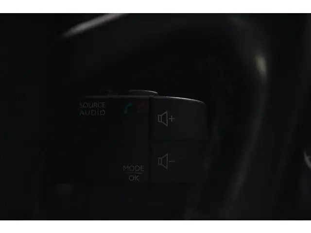 Renault Clio 1.2 TCe Intens 2017 Benzine 36