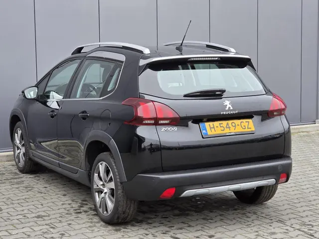 Peugeot 2008 1.2 PureTech Blue Lease Allure 2019 Benzine 6