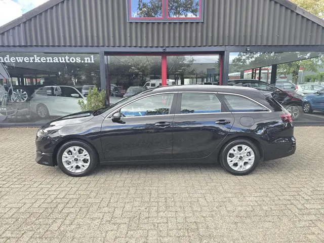 Kia Ceed Sportswagon 1.0 T-GDi DynamicLine 2023 Benzine 10