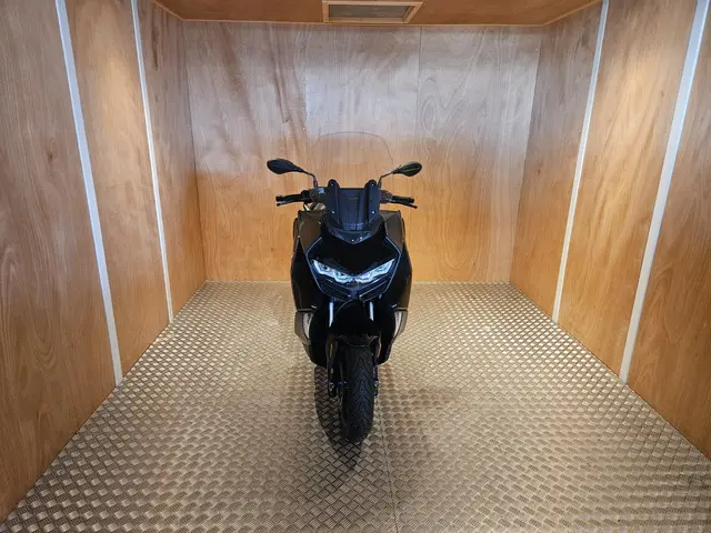 BMW C 400 GT 3