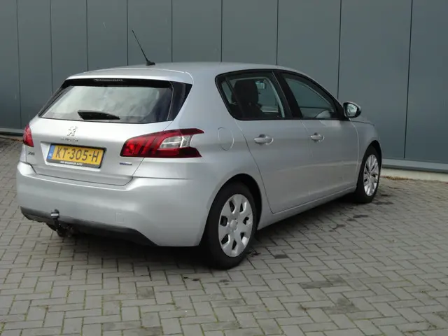 Peugeot 308 1.2 PureTech Blue Lease 2016 Benzine 4