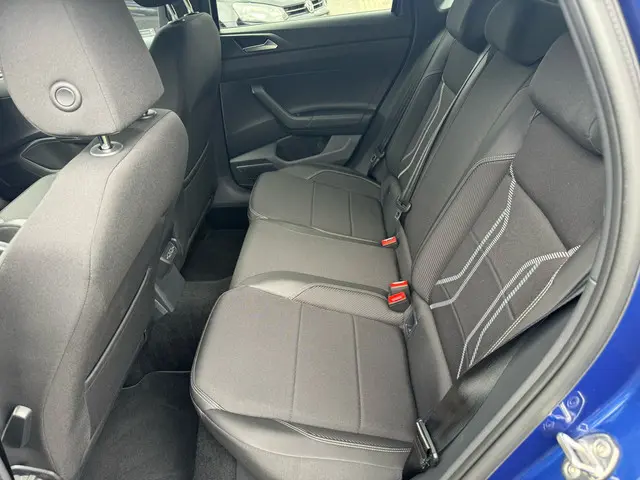 Volkswagen Polo 1.0 TSI Highline Business R 2019 Benzine 18