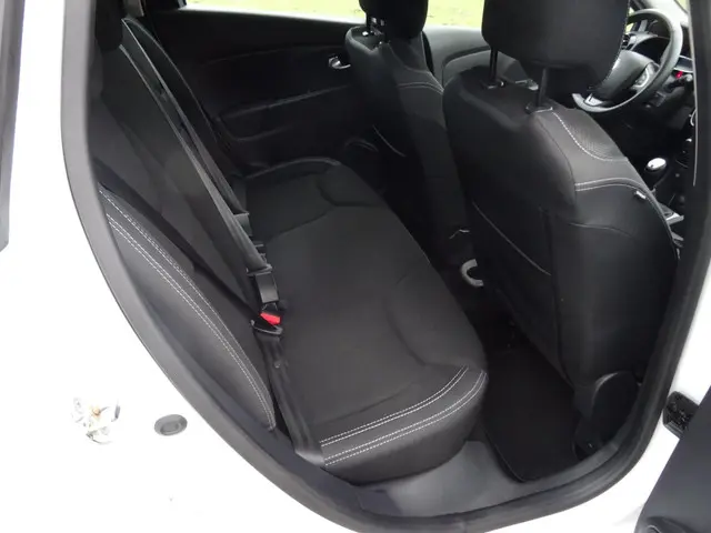 Renault Clio 0.9 TCe Zen 2019 Benzine 12