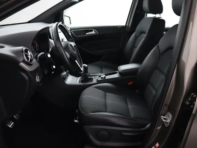 Mercedes-Benz B-Klasse 180 Prestige 2014 Benzine 6