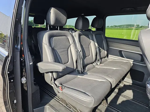 Mercedes-Benz V-Klasse 300 CDI 2024 Diesel 16
