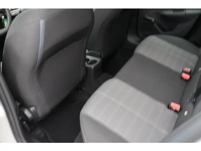 Opel Corsa 1.2 Edition 2022 Benzine 16