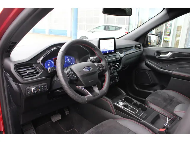 Ford Kuga 2.5 PHEV ST-Line X 2024 Hybride Benzine 8