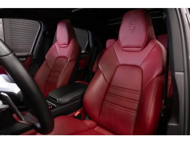 Porsche Cayenne 3.0 E-Hybrid 2021 Hybride Benzine 38