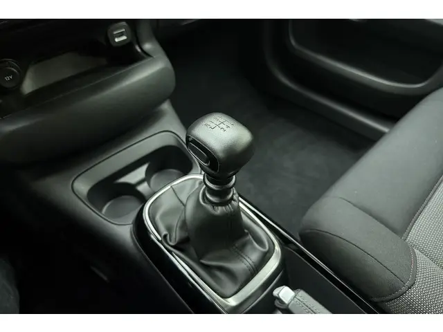 Citroën C4 Cactus 1.2 PureTech Business 2019 Benzine 26