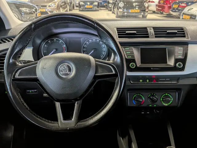 Škoda Fabia 1.0 Active 2017 Benzine 10