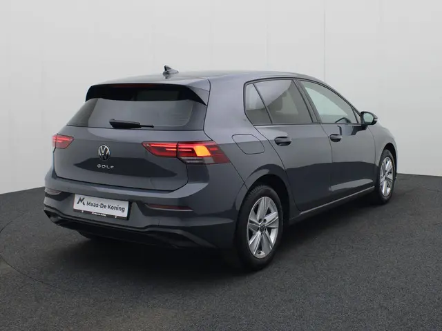 Volkswagen Golf 1.5TSI/130PK Life Business 2024 Benzine 2