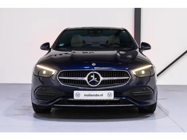 Mercedes-Benz C-Klasse 300 4MATIC AMG Line 2021 Benzine 5