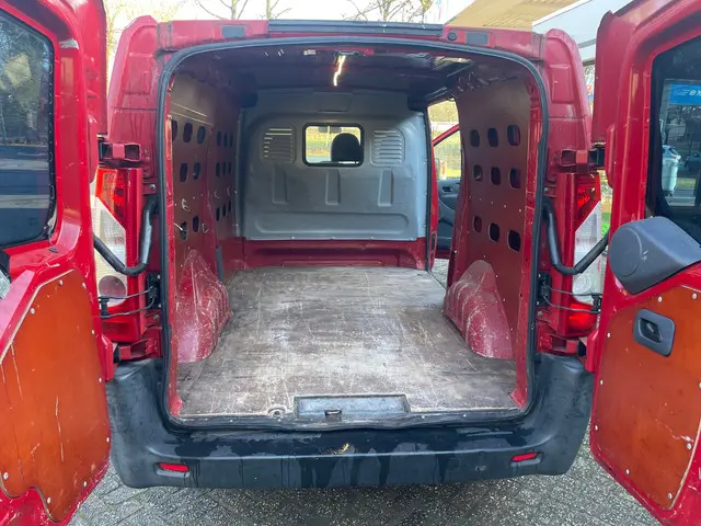 Toyota ProAce 1.6D L2H1 Aspiration 2016 Diesel 8