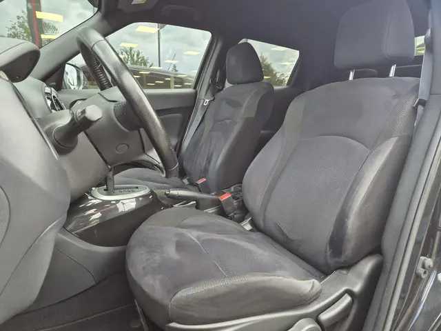 Nissan Juke 1.6 Connect Edition 2015 Benzine 27