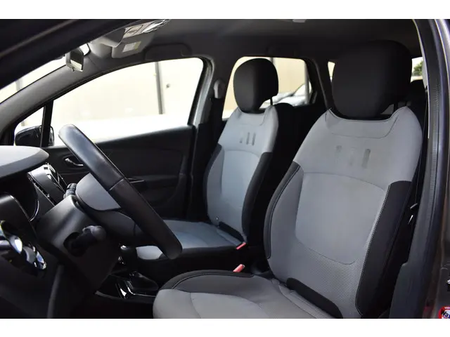 Renault Captur TCe 120 EDC Dynamique 2014 Benzine 10