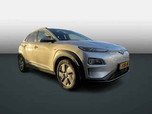 Hyundai Kona 3