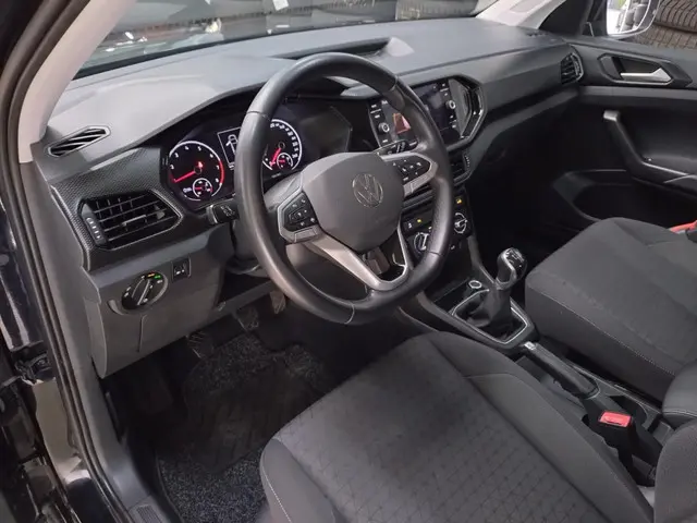 Volkswagen T-Cross 1.0 TSI Life trekhaak 2022 Benzine 7