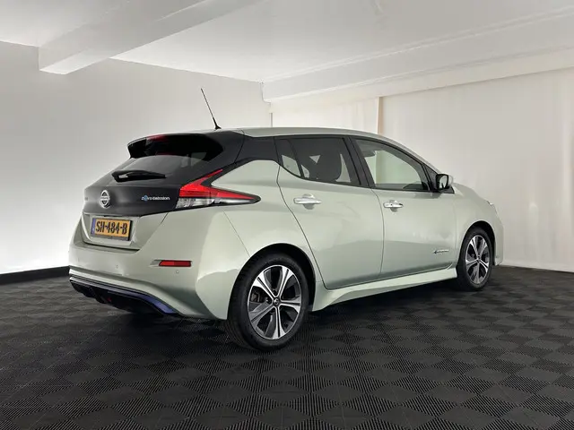 Nissan Leaf 2.ZERO EDITION 40 kWh 2018 Elektrisch 6