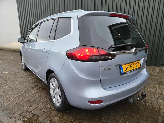 Opel Zafira Tourer 1.4 Berlin NAVIGATIE 2014 Benzine 4