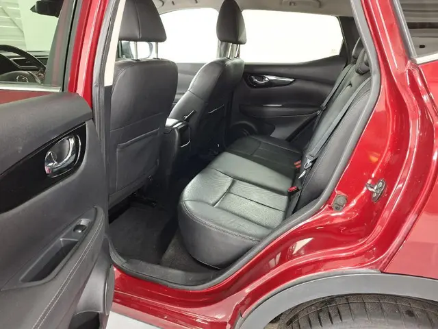 Nissan QASHQAI 1.6 Tekna / NL PRIJS 12801 2016 Benzine 13