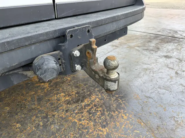 MAN TGE 3.140 2.0 TDI 2021 Diesel 15