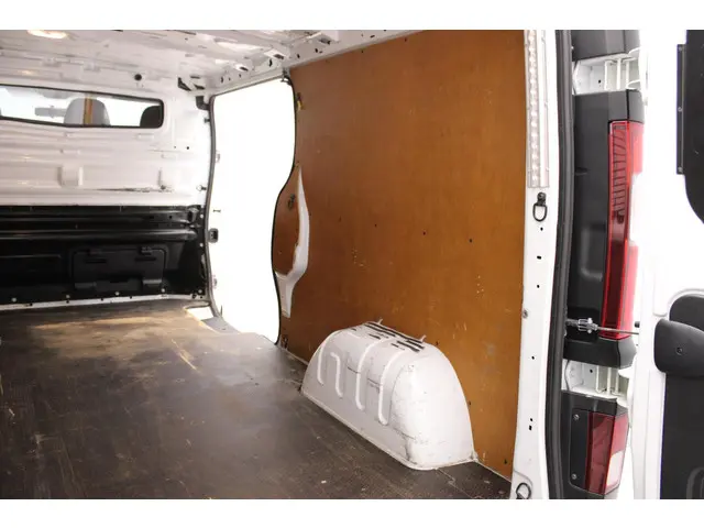 Opel Vivaro bestel 1.6 CDTI L2H1 Sport 2016 Diesel 27