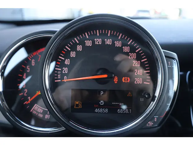 MINI Cooper Mini 1.5 Camden Edition 2023 Benzine 14