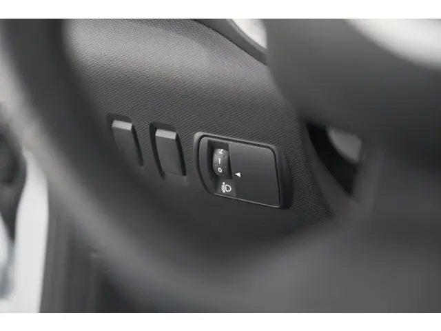 Renault Twingo 1.0 SCe Collection 2020 Benzine 31