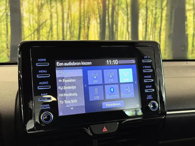Toyota Yaris 1.5 Hybrid Active 2023 Hybride Benzine 15