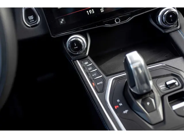 Lynk & Co 01 1.5 2022 Hybride Benzine 23