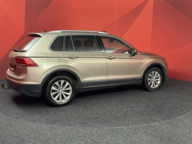 Volkswagen Tiguan 2.0 TDI Connected Series 2017 Diesel 19